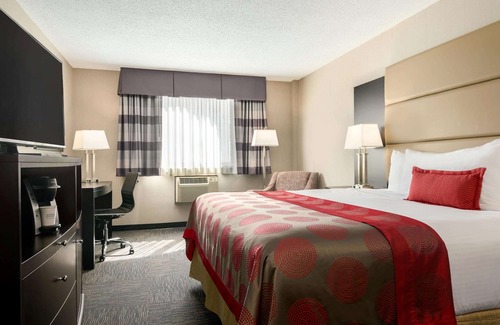 Saskatoon Hotel | Ramada by Wyndham Saskatoon
