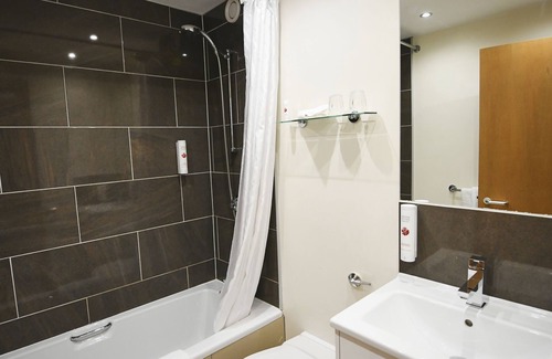 Telford Hotel | Ramada by Wyndham Telford Ironbridge