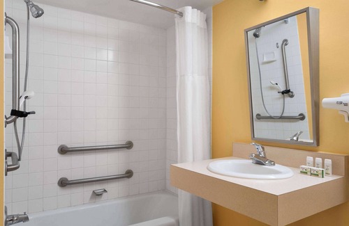 Downtown Tucson Hotel | Ramada by Wyndham Tucson