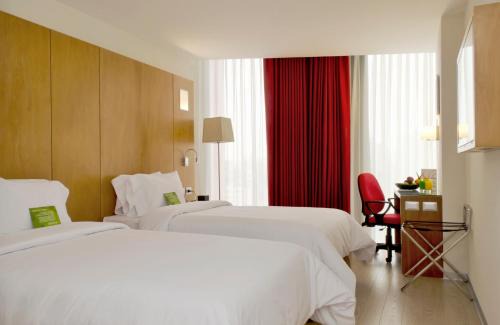 Centro Financiero de San Isidro Hotel | Ramada Encore by Wyndham Lima San Isidro