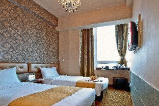 Sai Ying Pun Hotel | Ramada Hong Kong Harbour View