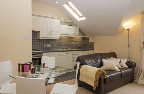 Low Newton Cabaña | RAMBLERS LODGE, romantic, with a garden in Bowland Bridge