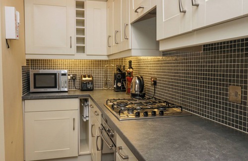 Low Newton Cabaña | RAMBLERS LODGE, romantic, with a garden in Bowland Bridge