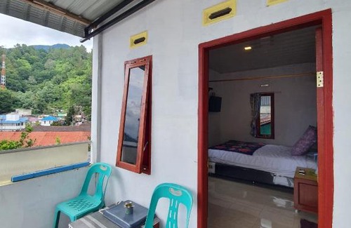 Parapat Casa | Rambutan Homestay
