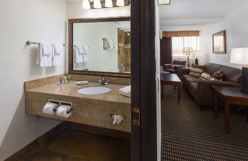Casper Hotel | Ramkota Hotel & Conference Center