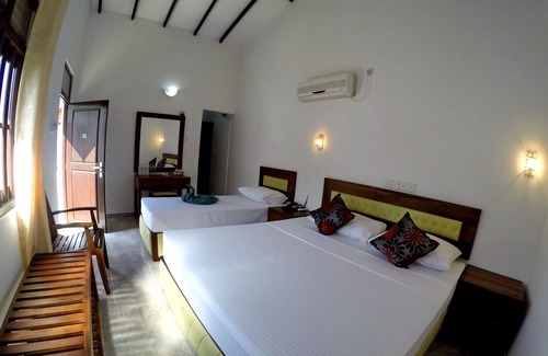 Ambalangoda Hotel | Ramon Beach Resort