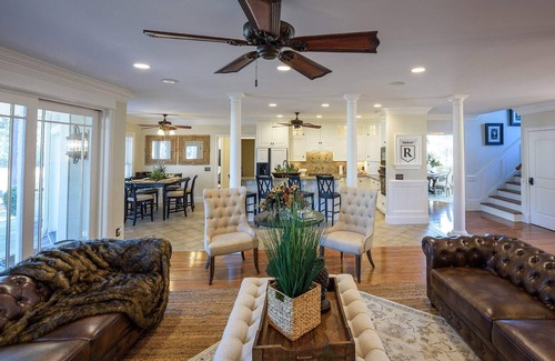 Pinehurst Villa | Ramsey Cottage on Pinehurst No 9 - Spectacular️ Golf Views - Sleeps 26