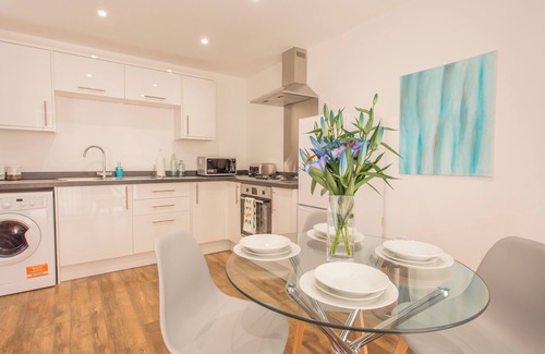 Cowley Apartamento | Rana Ct 3 (The Churchill Suite) | 1 Bed Ground Floor Apt