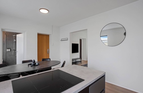 Vesturbær Apartamento | Ranargata Three Bedrooms Apartments