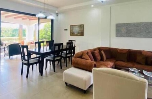 La Garita Casa | Rancho LuisAMar: Country estate, near San Jose airport