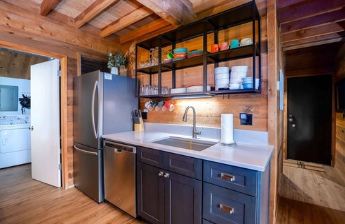 Sunriver Cabina | Ranc27 - Charming Cabin, Bikes, Community Pool