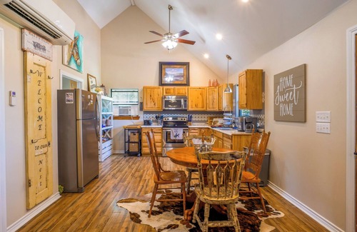 Round Mountain Cabina | Ranch oasis in the heart of the Texas Hill Country!