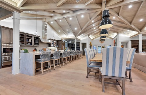 Athens Casa | Ranch Retreat | Lodge + Casitas, Trails & View