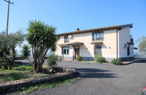 Paterno Casa | Ranch Simeto