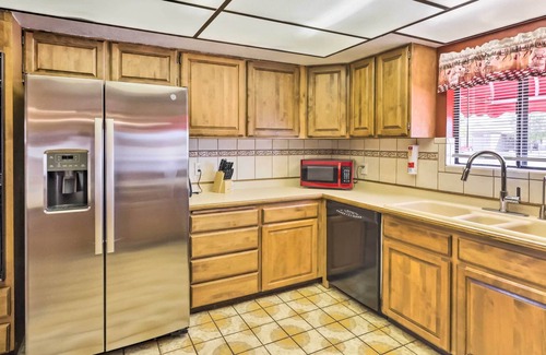 Holiday Shores Casa | Ranch-Style Bullhead City Home: Private Patio