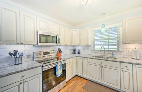 Lake Jeanette Casa | Ranch-Style Home 7 Mi to Downtown Greensboro!