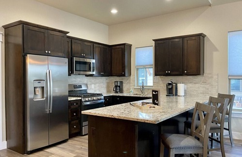 Nemo Casa | Ranch Sunsets - Luxury Lakeview Ranch Villa at Twin Canyons Longhorn Ranch