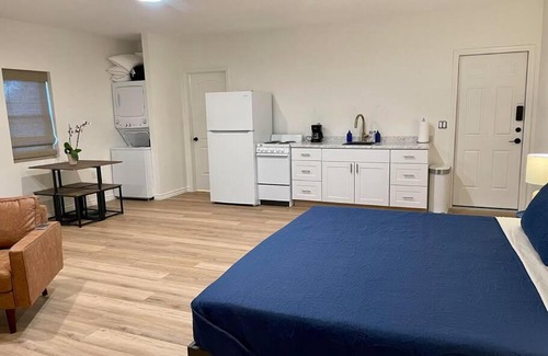 Buchanan Dam Casa | Ranchette Apartment- beach access small lake view