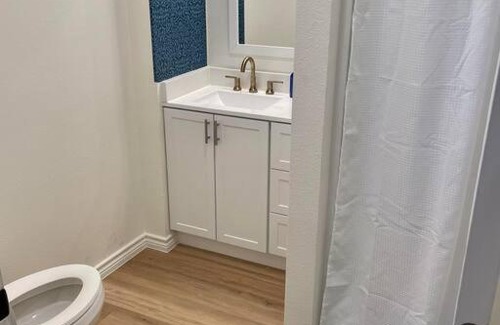 Buchanan Dam Casa | Ranchette Apartment- beach access small lake view