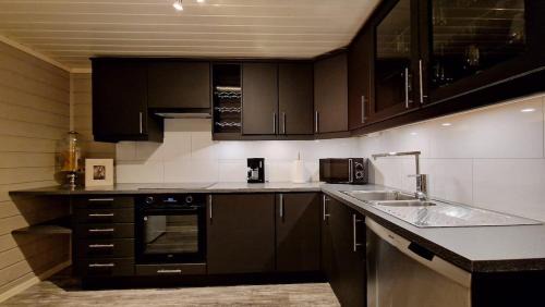 Sula Apartamento | Rancho Apartment with King size bed