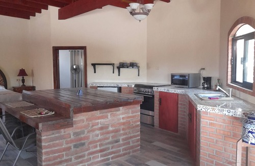 San Ignacio Apartamento | Rancho Espinoza La Casita Located in the peaceful Oasis Pueblo of San Ignacio
