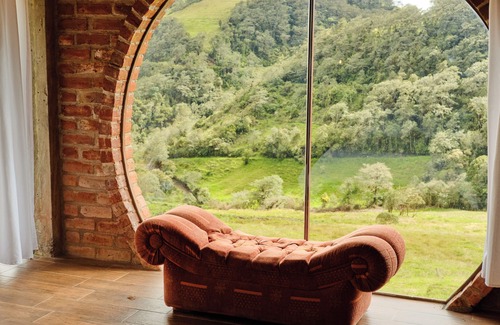 Baños de Agua Santa Cabina | Rancho la suiza