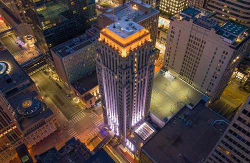 Downtown West Hotel | Rand Tower Hotel, Minneapolis, a Tribute Portfolio Hotel