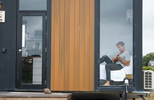 Otaki Beach Casa | Rangiuru Stream by Tiny Away