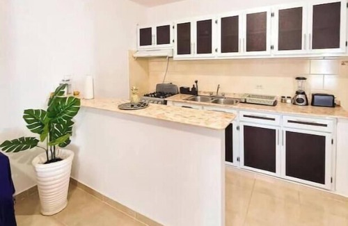 Cabrera Casa | Rango #4 – Style & Comfort in the City Center