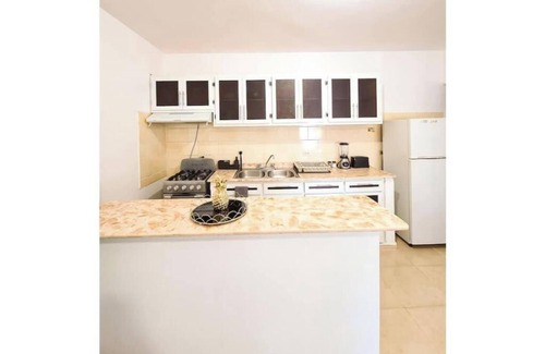 Cabrera Casa | Rango #4 – Style & Comfort in the City Center