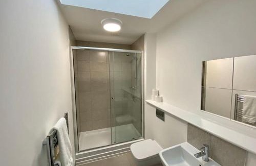 Sheffield Apartamento | Ranmoor Serviced Apartments at Wilkinson Lane - The Sandford Suite