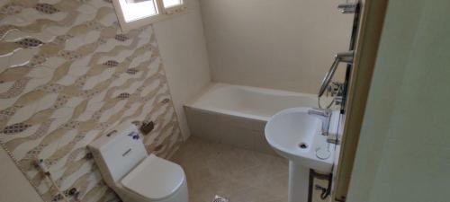 Sharjah Apartamento | Rantharu Villa Comfortable Rooms in Al Shabha, Sharjah