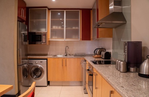 Sandown Casa | Raphael Penthouse Suites