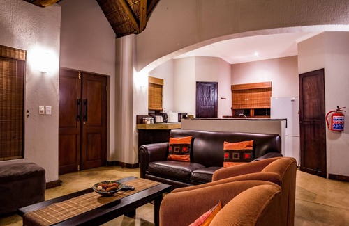 Hoedspruit Cabina | Raptors Lodge N16