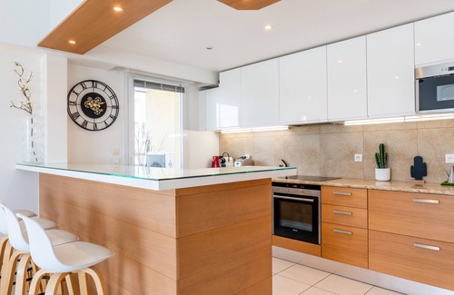 Prado - Republique Apartamento | RARE! 120m² ROOFTOP 5-minute walk to downtown