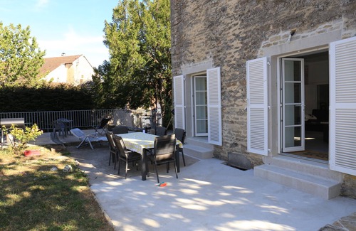 Chateau-Chalon Casa | Rare. Characterful winegrower's residence in an exceptional village