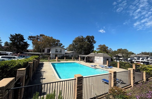 University City Casa | RARE FIND in a beautiful location near La Jolla Canyon. Newley remodelled, pool