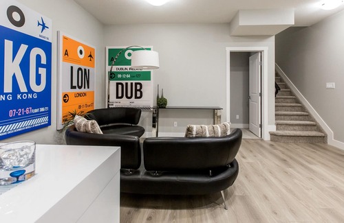 Southeast Edmonton Casa | Rare find. Legal basement suite with separate entrance.