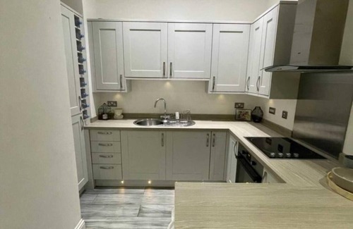 Sefton Park Apartamento | Rare Find! | Near Sefton Park & Lark Lane | Free Off-Street Parking