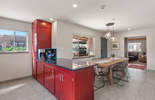 South Capitol Casa | Rare Gem in Santa Fe 2-bedroom, with AC, Wi-Fi