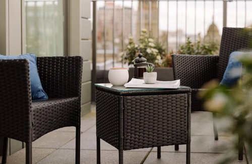 City Centre Glasgow Apartamento | RARE TO FIND-GLASGOW 1BR PENTHOUSE WID PVT TERRACE