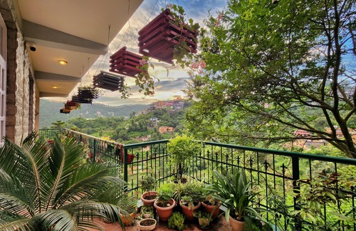 Kumarhatti Villa | Rashmi Cottage - A Boutique Homestay
