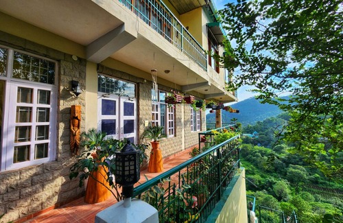 Kumarhatti Villa | Rashmi Cottage - A Boutique Homestay