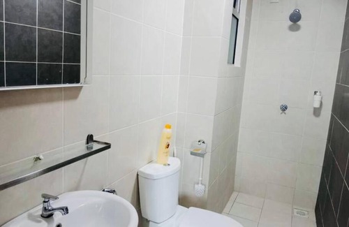 Sungai Buloh Apartamento | Rasyad Homestay The Zizz North Damansara