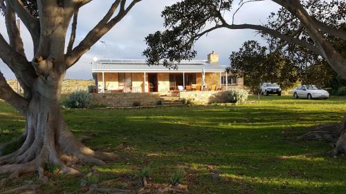 Pelican Lagoon Casa | Ratcliff Cottage