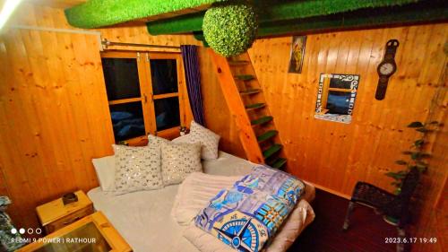 Banjar Apartamento | Rathour cottage