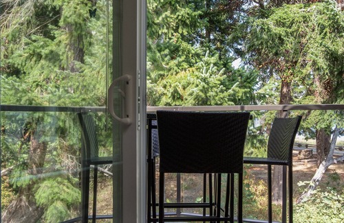 Regional District of Nanaimo Casa | FRENTE AL MAR- Rathtrevor Deluxe 3 dormitorios, 2 baños condominio.