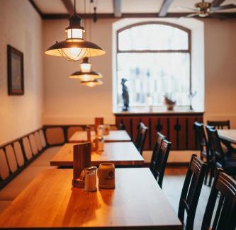 Krov Hotel | RATSKELLER Hotel & Restaurant