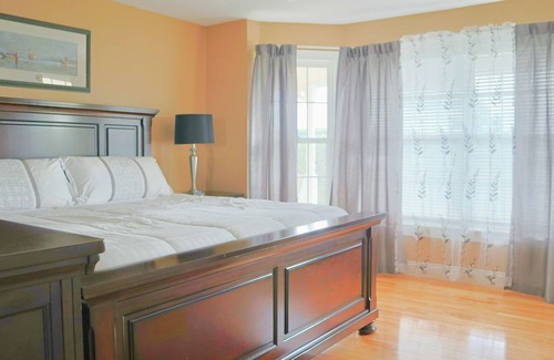 Anne's Land Casa | Rattenbury Hillside Escape