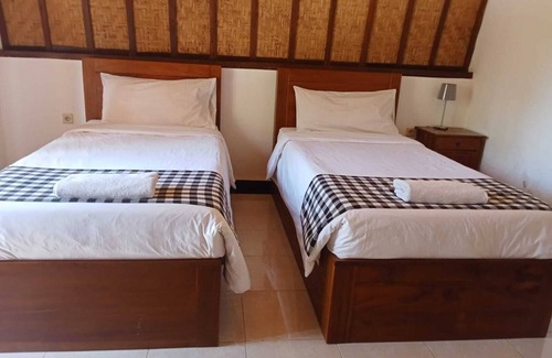 Sampalan Hotel | Ratu Cottage by OurStory Travels